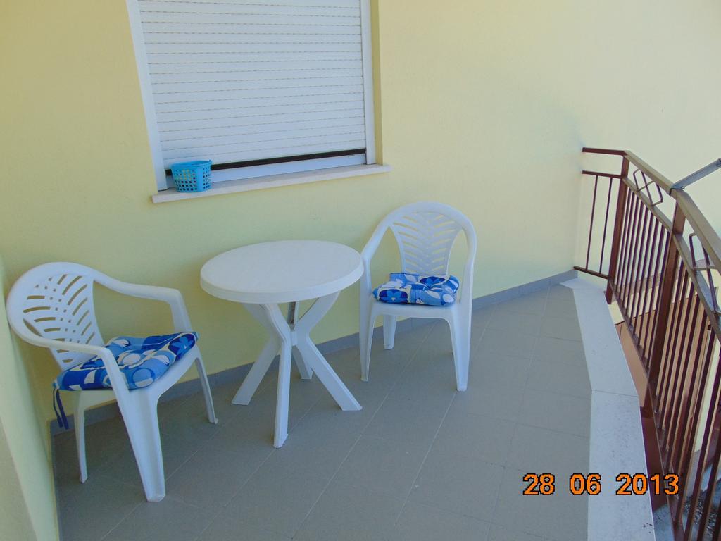 Apartments Borozan Vinisce Room photo